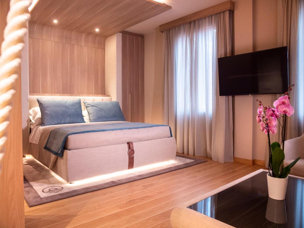 Miramare Suites Sestri Levante Exterior photo