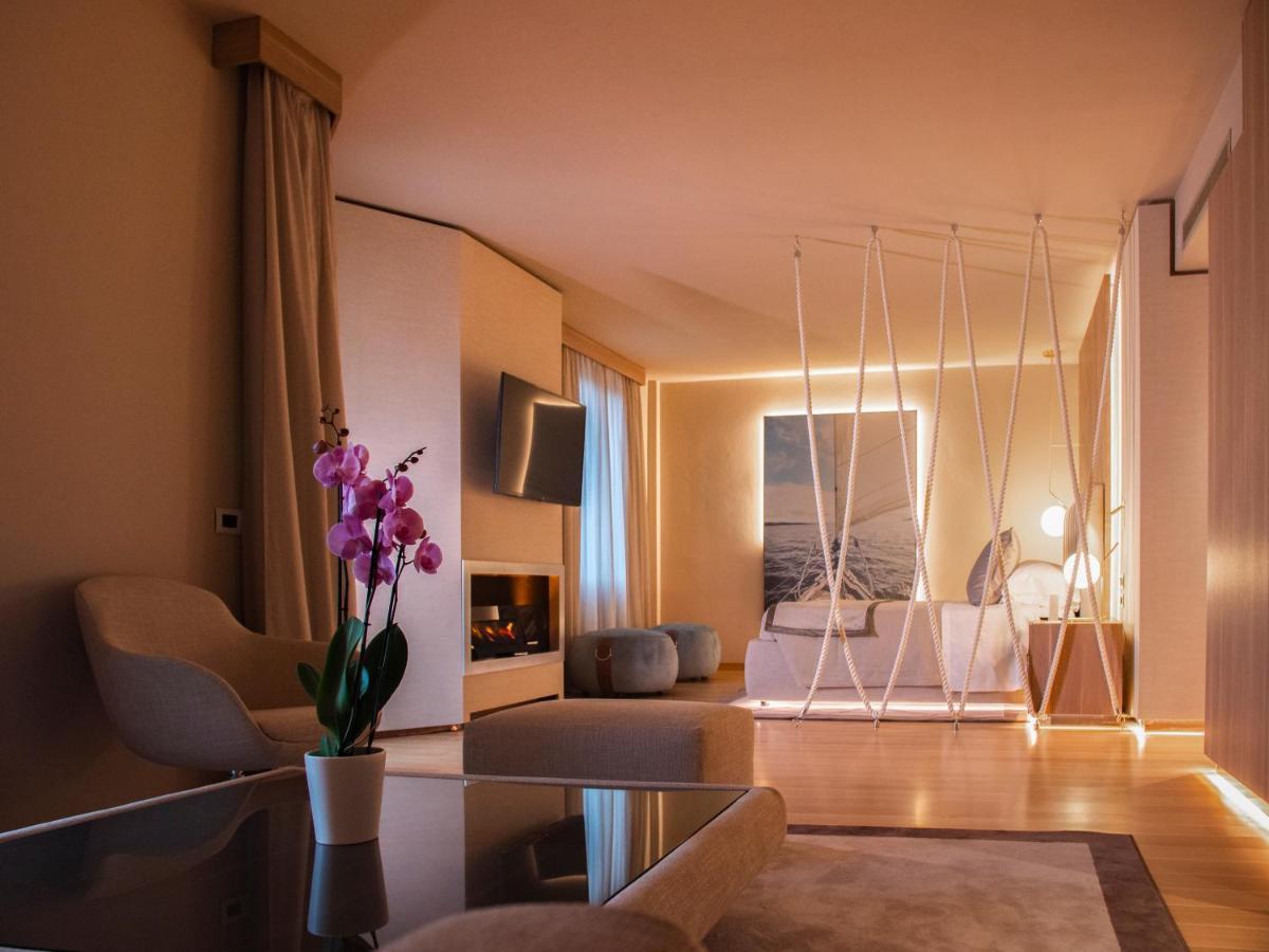Miramare Suites Sestri Levante Exterior photo