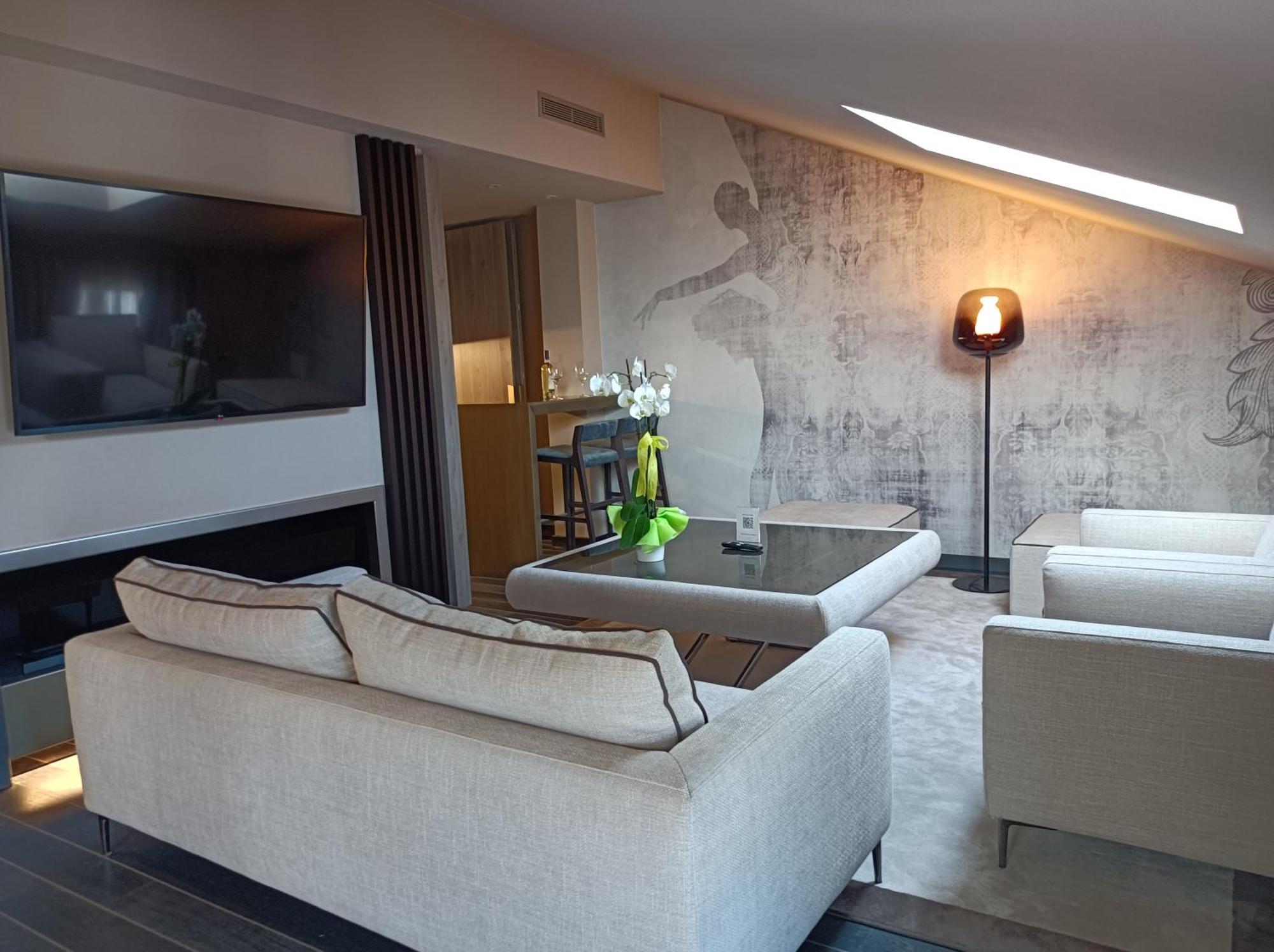 Miramare Suites Sestri Levante Exterior photo